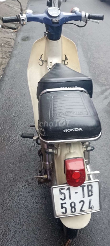 Honda Cub Fi 86 50 giấy tờ đầy đủ hợp lệ. Mua bán Xe máy tại Quận 10 Tp Hồ Chí Minh được đăng bởi văn phúc  hình 6