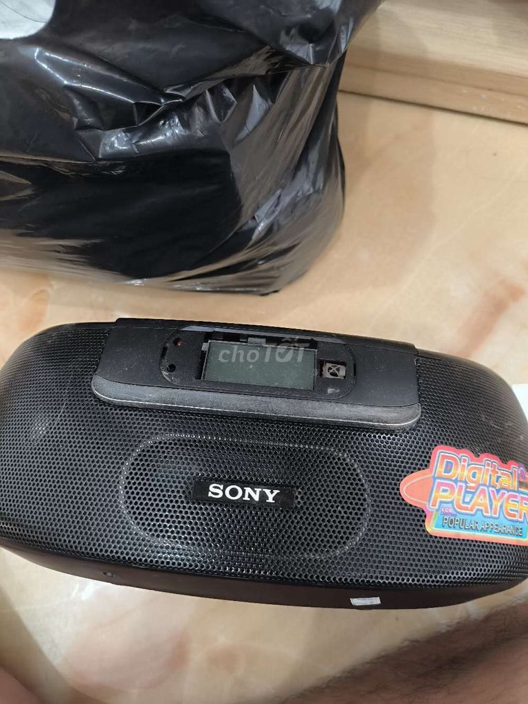 Sony Đài radio Đen USB, thẻ nhớ. Mua bán Tivi, Âm thanh tại Thành phố Vũng Tàu Bà Rịa - Vũng Tàu được đăng bởi Hưng hình 1