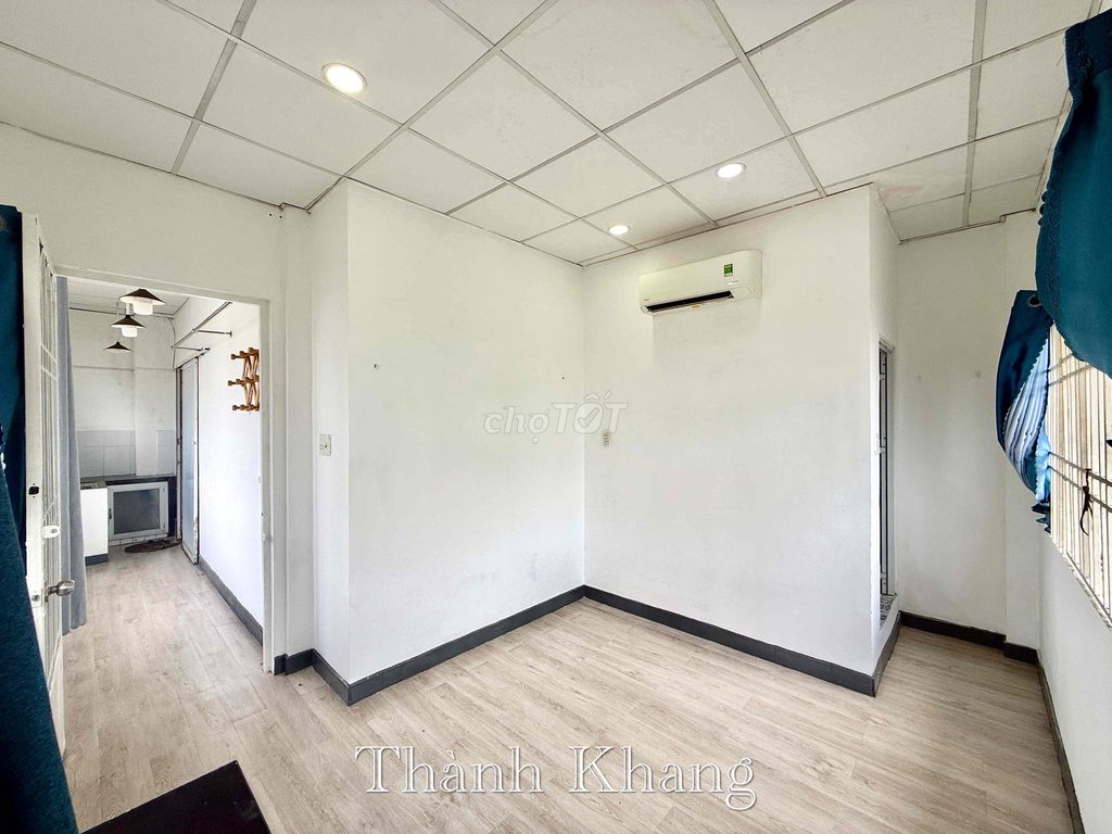 Аренда · 1 комн. · 25 м² · Quận 3, ул. Đường Nguyễn Thiện Thuật