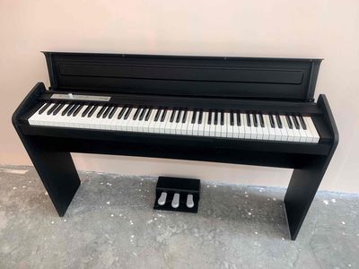 piano korg LP180