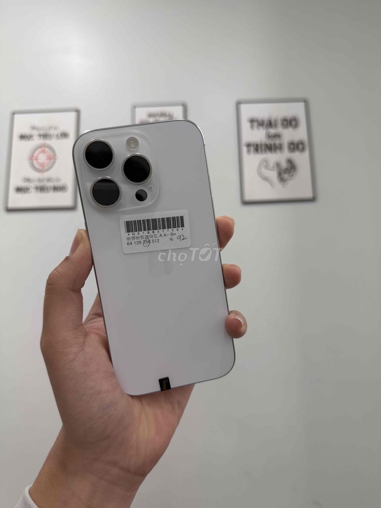 Apple iPhone 16 Pro 256GB Trắng. Mua bán Điện thoại tại Quận Cầu Giấy Hà Nội được đăng bởi Minh Quý hình 1