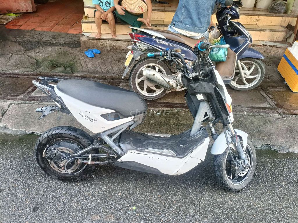 Xe máy điện XMEN hãng Yadea cũ. Mua bán Xe điện tại Thành phố Thuận An Bình Dương được đăng bởi Ninh hình 2