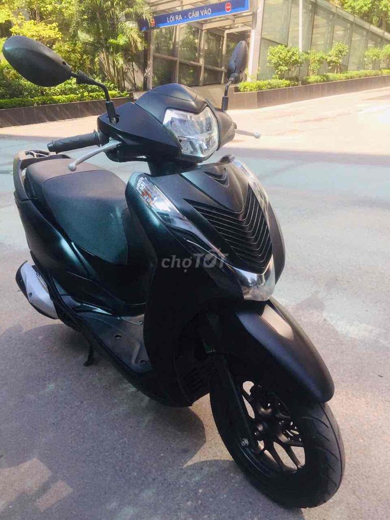 LEAD 125 mầu đen sần đèn lets pha 2 tầng. Mua bán Xe máy tại Quận Hoàng Mai Hà Nội được đăng bởi Lan hình 2