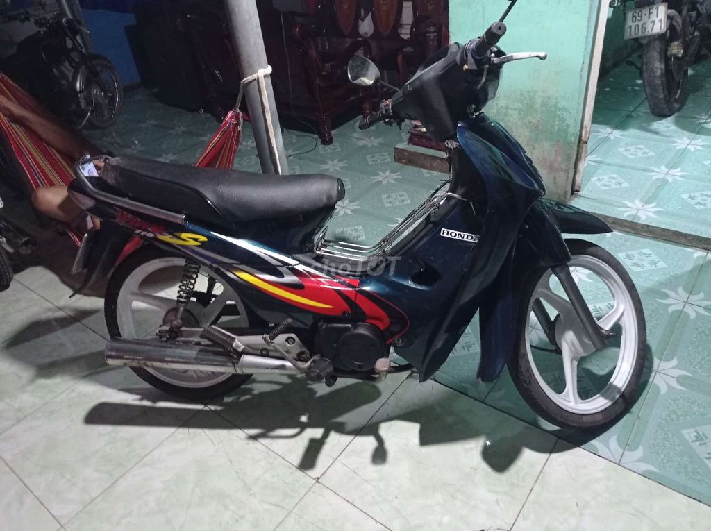 Wave bình đề im ru 4t6. Mua bán Xe máy tại Thành phố Vĩnh Long Vĩnh Long được đăng bởi thái  hình 2