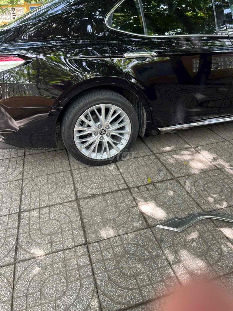 Toyota Camry 2019 2.5Q - 24000 km. Mua bán Ô tô tại Huyện Hòa Thành Tây Ninh được đăng bởi Ngô Quyết Tý hình 7
