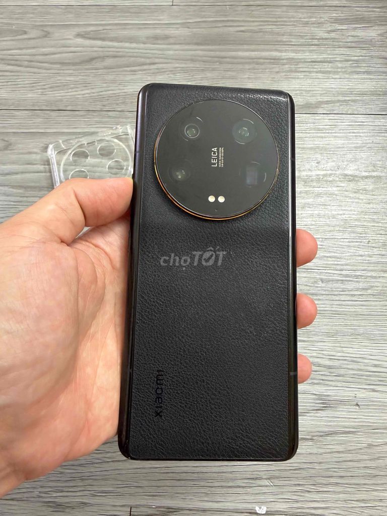 thanh lý rẻ xiaomi 13 ultra 256gb. Mua bán Điện thoại tại Quận Đống Đa Hà Nội được đăng bởi Tít hình 1
