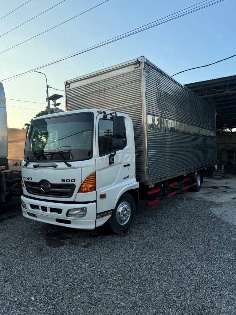 Hino FC500, tải 5,5 tấn, thùng kín, đời 2021.. Mua bán Xe tải, xe ben tại Thành phố Hải Dương Hải Dương được đăng bởi Phạm Văn Hợi  hình 1