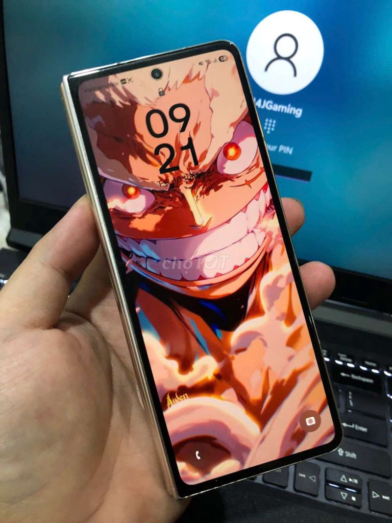 Samsung Z Fold4 256GB Vàng. Mua bán Điện thoại tại Quận Tân Phú Tp Hồ Chí Minh được đăng bởi August hình 1
