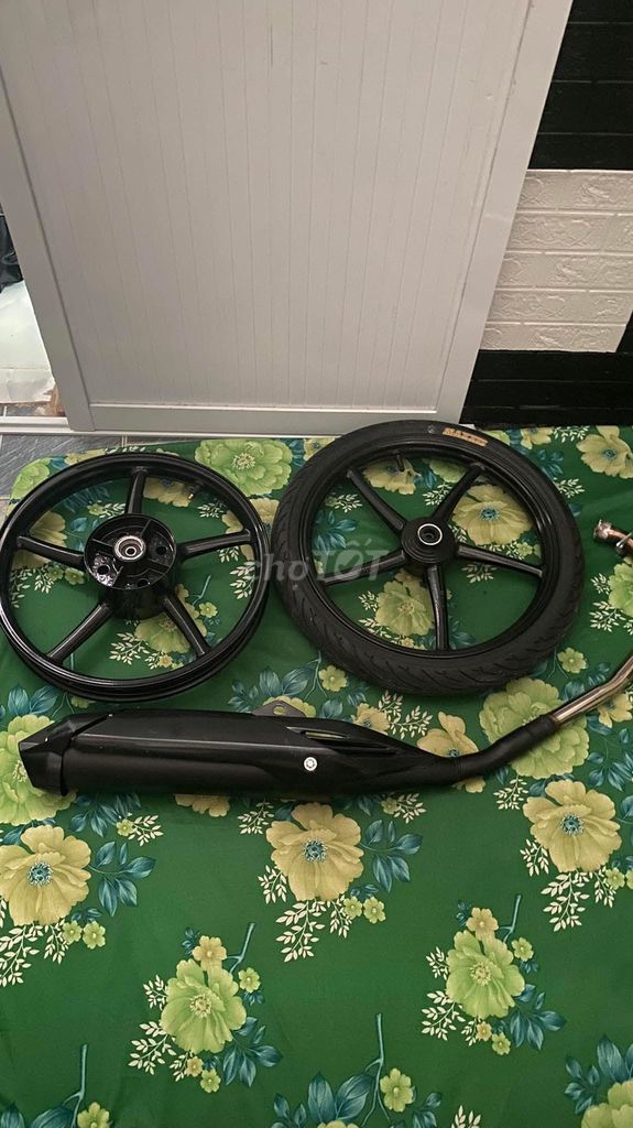 5 cây enkei winer bô inoc 304  về zin cần bán. Mua bán Phụ tùng xe tại Huyện Thới Lai Cần Thơ được đăng bởi Hoàng vỹ hình 1