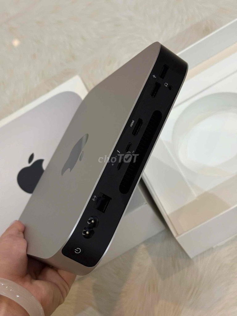 Mac mini M2 8/256GB VN kèm hub Satechi