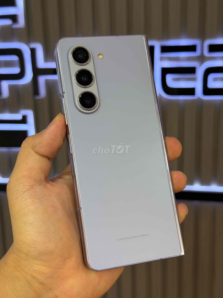 Samsung Z Fold 5 512GB Tím 2 sim 99%. Mua bán Điện thoại tại Quận 3 Tp Hồ Chí Minh được đăng bởi Phone2Hand hình 1