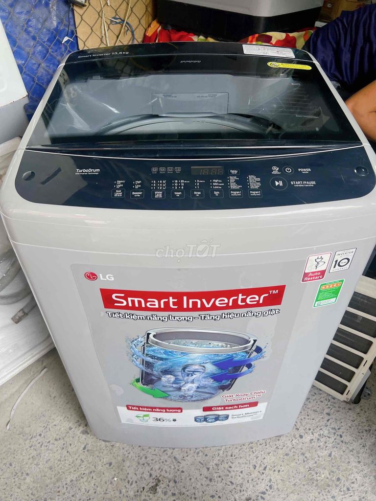 Máy giặt LG 13,5kg inverter