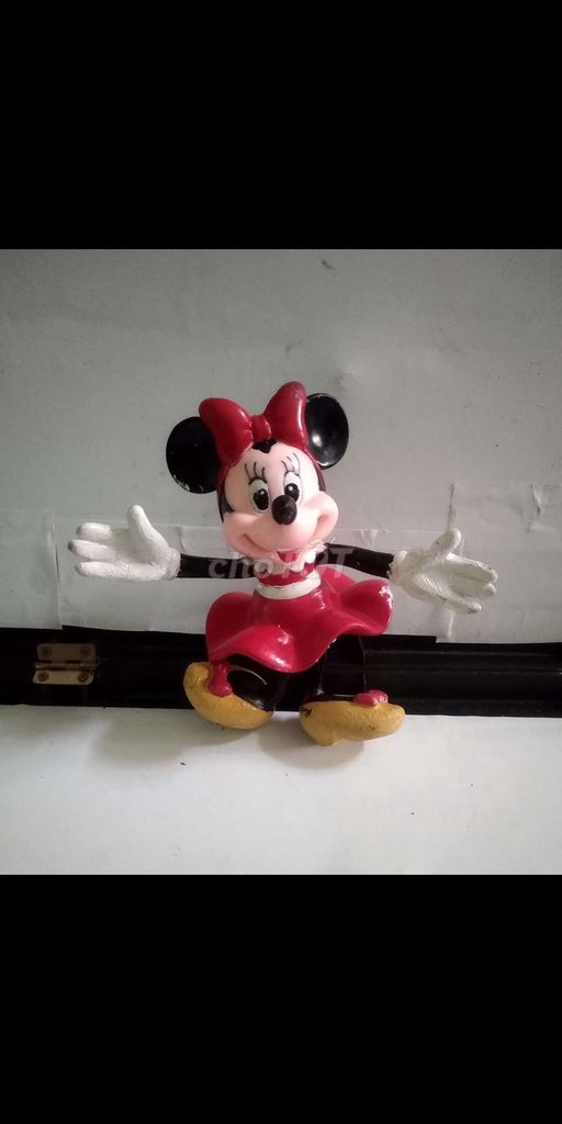 Sưu tầm: Tượng Minnie Mouse Cổ điển Thập niên 90. Mua bán Sở thích khác tại Quận Ninh Kiều Cần Thơ được đăng bởi Shop Tứ Quí hình 1