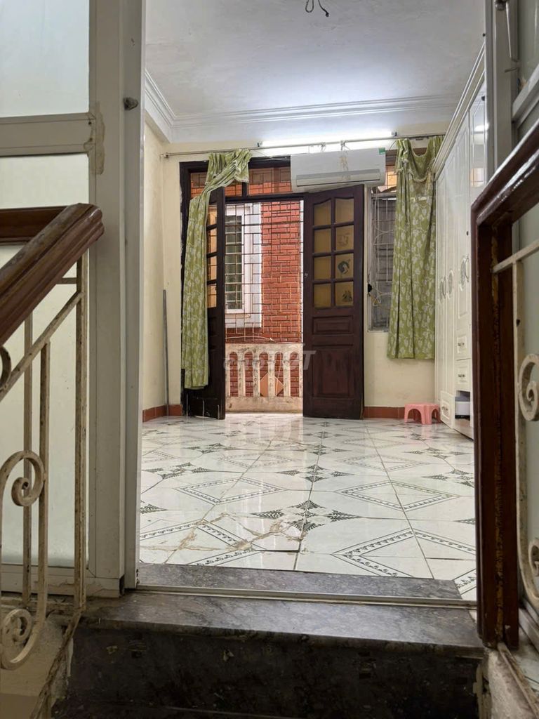 Chính chủ cho thuê nhà 3 tầng 20 m2, Ngõ 514 Thụy Khuê. Cho thuê Nhà ở tại Quận Tây Hồ Hà Nội được đăng bởi Pham Van Hung hình 5