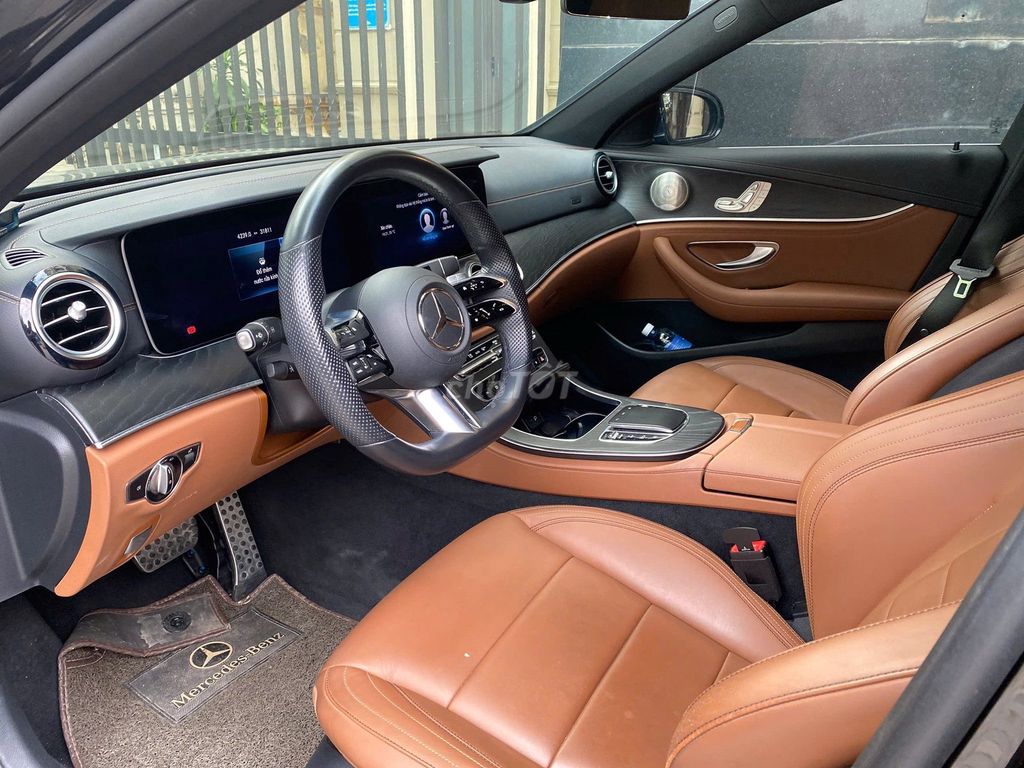 E300 AMG sx 2021 zin đẹp giá cực tốt. Mua bán Ô tô tại Quận 7 Tp Hồ Chí Minh được đăng bởi tuấn anh hình 6