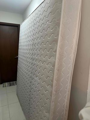 thanh lý nệm lò xo độc lập Napoli 180x200x35. Mua bán Giường, chăn ga gối nệm tại Thành phố Thủ Đức Tp Hồ Chí Minh được đăng bởi Anh Đức