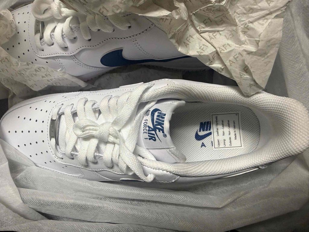 Giày thể thao Nike Air Force 1 Da Trắng Xanh 44. Mua bán Giày dép tại Quận Tây Hồ Hà Nội được đăng bởi Thị Hạnh Phùng hình 1