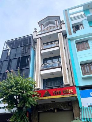 Townhouse 100 m² · 6 bed · Đường Phổ Quang