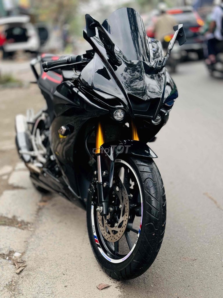 Yamaha R15 V3 Độ body R1 form to đẹp biển 29  pkl. Mua bán Xe máy tại Quận Cầu Giấy Hà Nội được đăng bởi Tong motor xe may hình 2