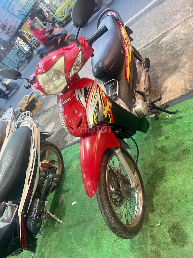 Wave RS100 2008 bstp đẹp êm giá rẻ bán nhanh. Mua bán Xe máy tại Huyện Bình Chánh Tp Hồ Chí Minh được đăng bởi CH HƠN PHÁT CHUYÊN MUA BÁN XE CŨ MỚI hình 2