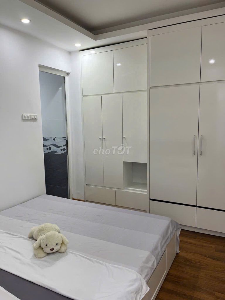 Chính chủ cần bán căn hộ S73m Full đồ tại Chung cư OCT5B Phạm Văn Đồng