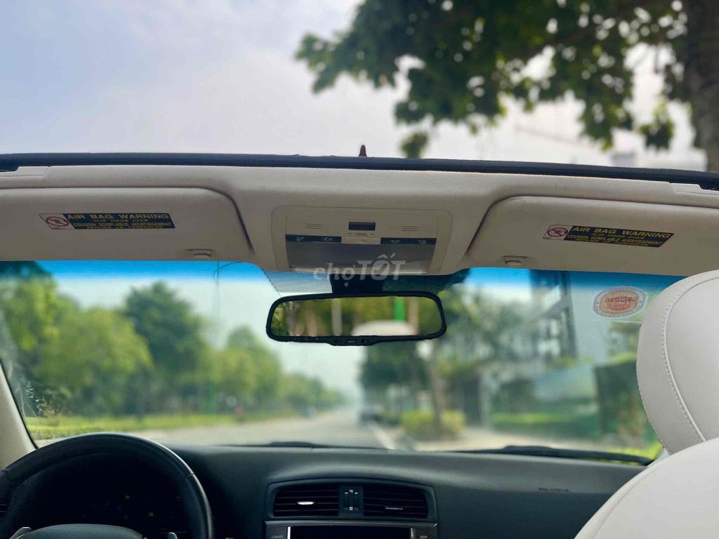 Lexus IS 250C 2011 mui trần 2 cửa - 6 vạn. Mua bán Ô tô tại Quận Long Biên Hà Nội được đăng bởi Hoàng Thanh auto hình 10