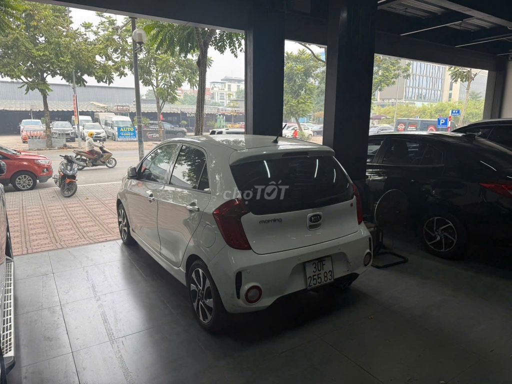 Kia Morning Si 2018, xe đẹp, giá tốt, tiết kiệm. Mua bán Ô tô tại Quận Long Biên Hà Nội được đăng bởi Long Biên Cars hình 4