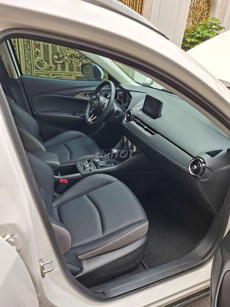 Mazda Cx3 2025 Deluxe 1.5 AT - 10000 km. Mua bán Ô tô tại Quận Thanh Xuân Hà Nội được đăng bởi Hiền hình 7