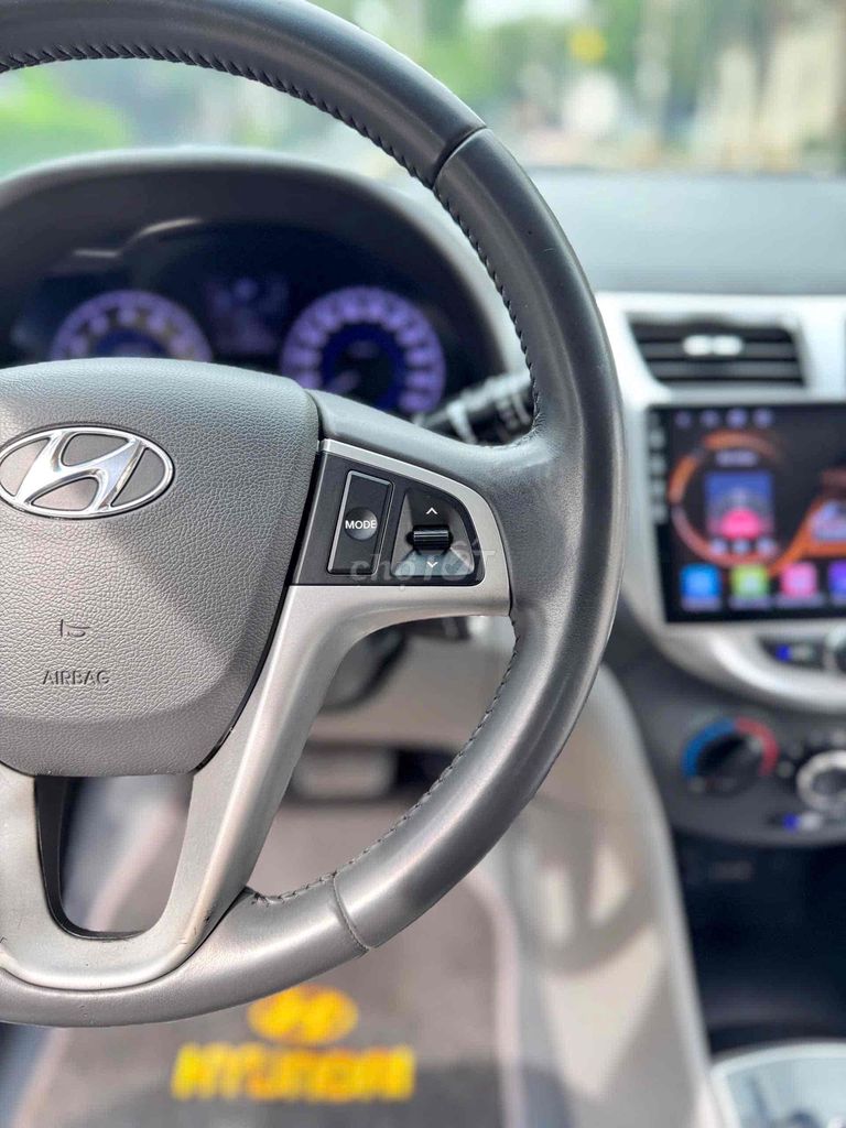 Hyundai Accent 2013 1.4 AT - 90000 km. Mua bán Ô tô tại Quận Gò Vấp Tp Hồ Chí Minh được đăng bởi Ms Thư  hình 3
