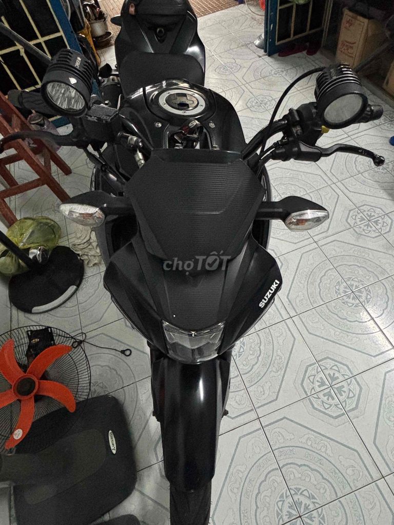 Cần bán suzuki gsx full zin dk 2018. Mua bán Xe máy tại Thành phố Vũng Tàu Bà Rịa - Vũng Tàu được đăng bởi Nguyễn Trần Bảo Long hình 6