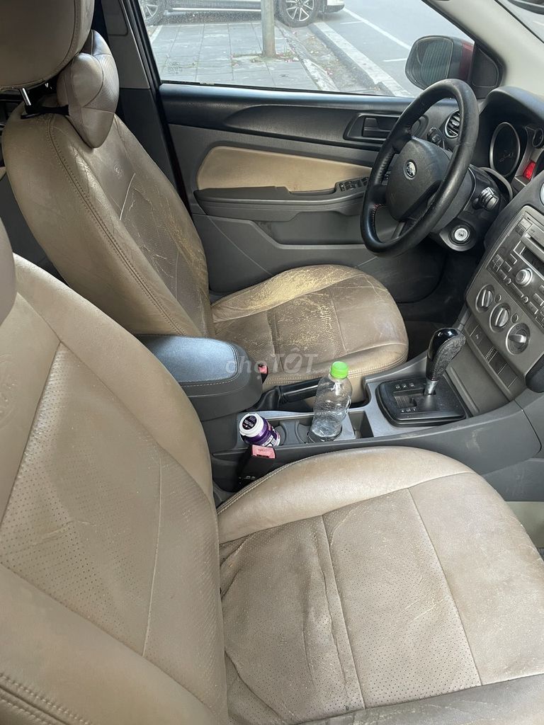 Ford Focus 2011 1.8AT hatchback Đỏ. Mua bán Ô tô tại Quận Cầu Giấy Hà Nội được đăng bởi Nguyễn Quang Trọng hình 2