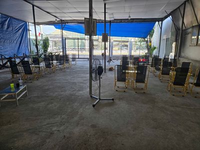 Share mặt bằng bán đồ ăn đối diện kho Hoàng Long. Cho thuê văn phòng, mặt bằng kinh doanh tại Thành phố Long Khánh Đồng Nai được đăng bởi Le Nhi