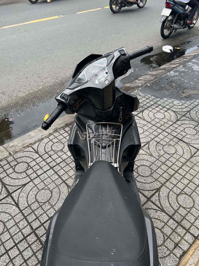 Honda Air Blade 2016 Черный