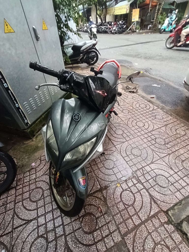 Yamaha Nouvo LX, черный, красный, серебристый