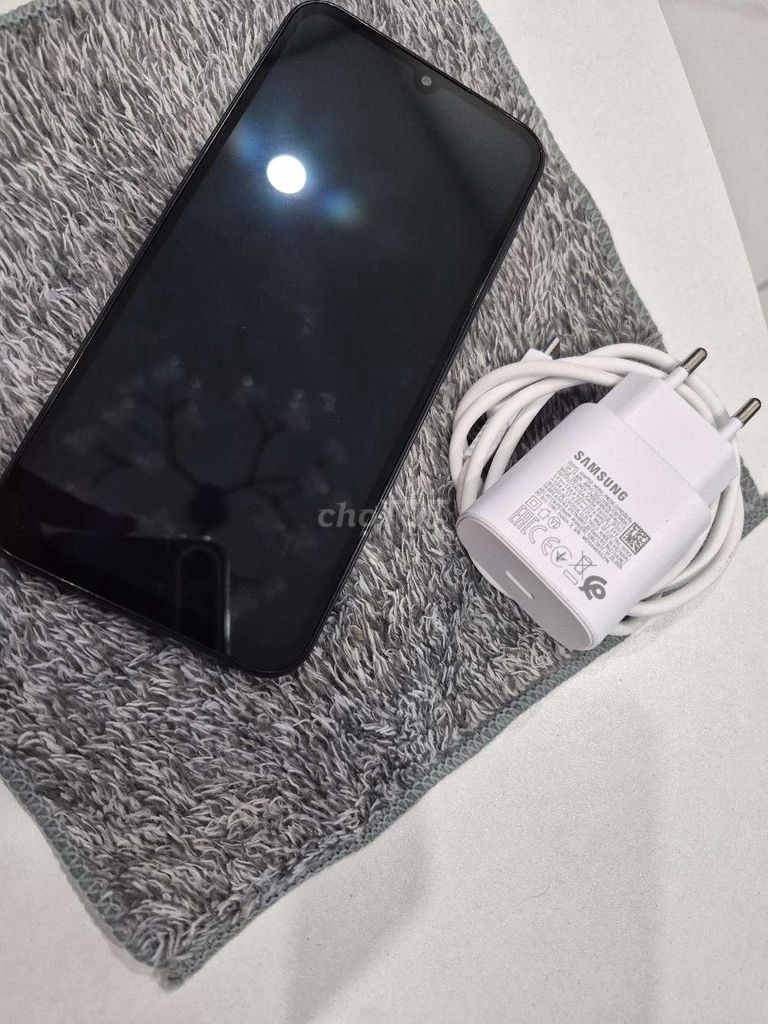 Samsung A15 128GB Đen 98% Đủ sạc. Mua bán Điện thoại tại Thành phố Thủ Đức Tp Hồ Chí Minh được đăng bởi Thành Nhân hình 1