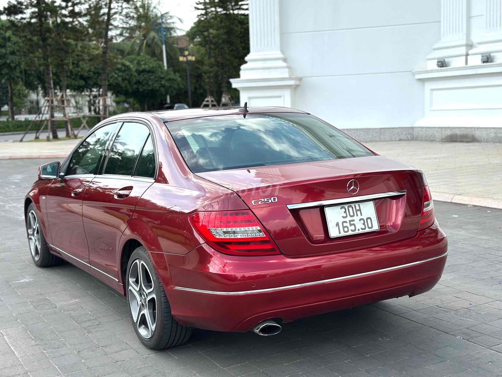 BÁN MER C250 2011 CHẤT LƯỢNG CAO ***. Mua bán Ô tô tại Quận Long Biên Hà Nội được đăng bởi Em Minh hình 5