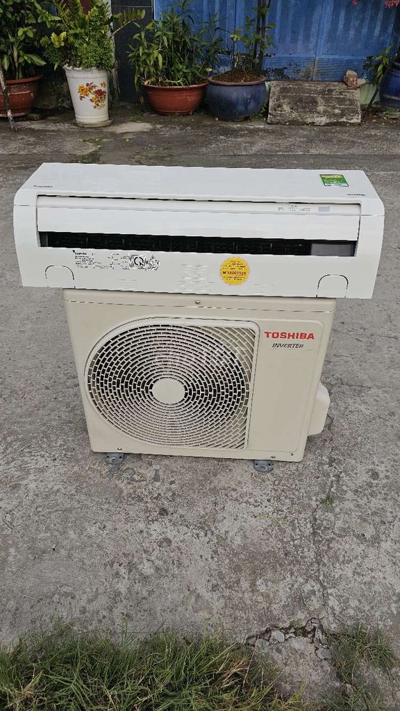 Toshiba inverter 1hp đẹp như mới