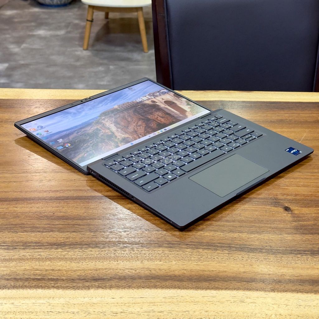 DELL LATITUDE 7430. I5 1245U-16G- 256G-BẢO HÀNH 6T. Mua bán Laptop tại Thành phố Thủ Dầu Một Bình Dương được đăng bởi Hùng hình 1