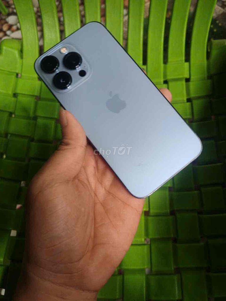 Apple iPhone 13 Pro 256GB Xanh. Mua bán Điện thoại tại Quận Bình Tân Tp Hồ Chí Minh được đăng bởi Linh Huỳnh hình 1
