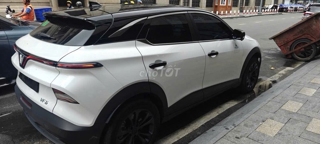 VinFast VF6 Plus 2026 Белый 10.000 км