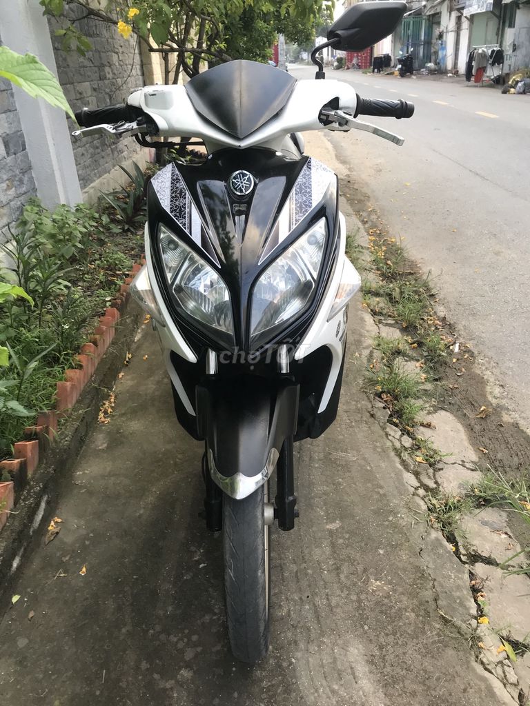 Yamaha novo 4 màu trắng. Mua bán Xe máy tại Huyện Bến Lức Long An được đăng bởi Nguyên  hình 2