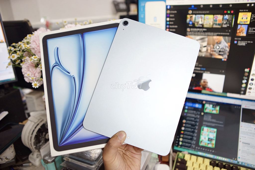 iPad Air 7 (M3) 11inch blue 128GB wifi - VN Fulbox. Mua bán Máy tính bảng tại Quận 5 Tp Hồ Chí Minh được đăng bởi Lê Trọng Tấn hình 1