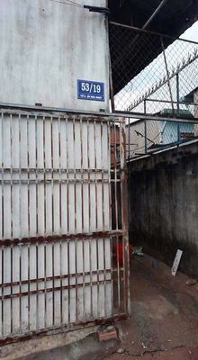 nhà chính chủ,ngang 6m