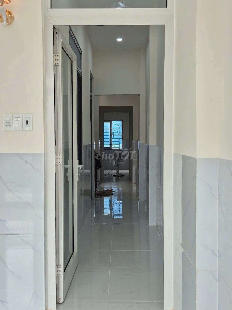 Cho thuê nhà mới xây 100% KDC Hòn Xện- Bắc Nha Trang