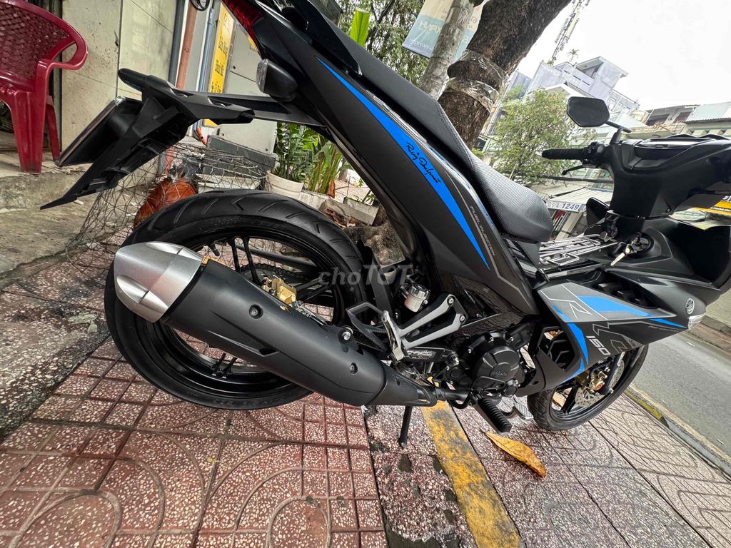 Yamaha Exciter 150i 2018 Đen 9000 km. Mua bán Xe máy tại Quận 8 Tp Hồ Chí Minh được đăng bởi hoang nga hình 3