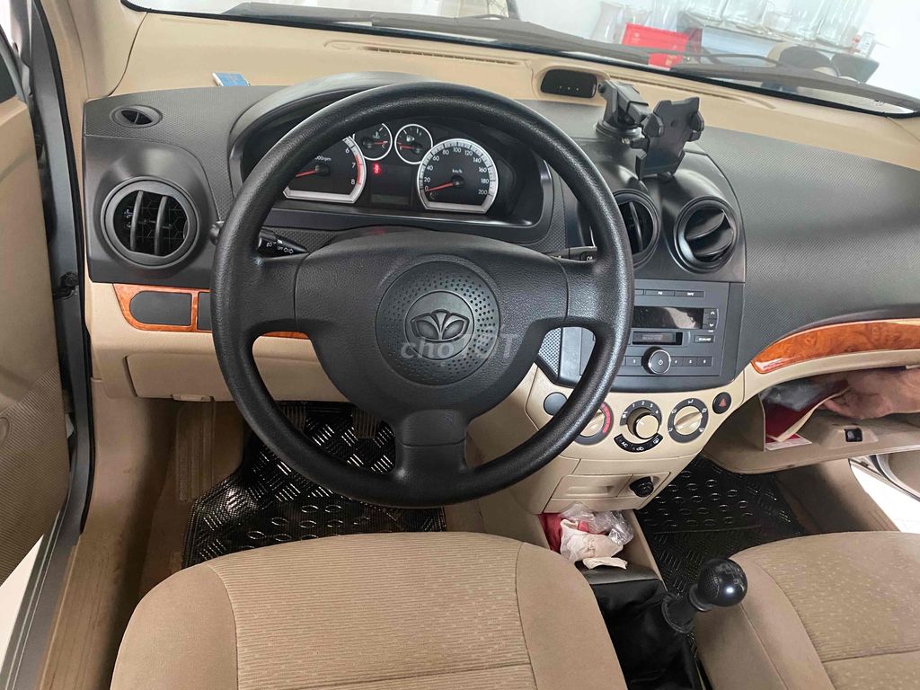 Gentra 2011. Mua bán Ô tô tại Thành phố Buôn Ma Thuột Đắk Lắk được đăng bởi Lê long hùng hình 4