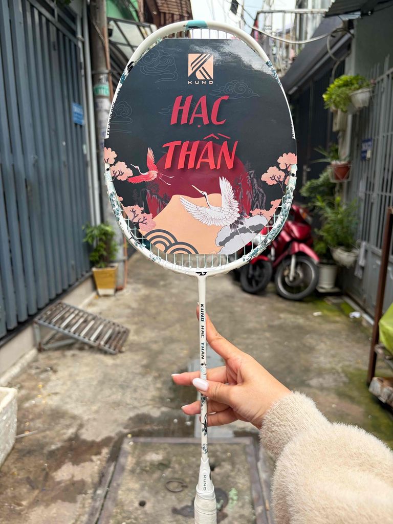 Vợt cầu lông Kuno Hạc Thần New T
