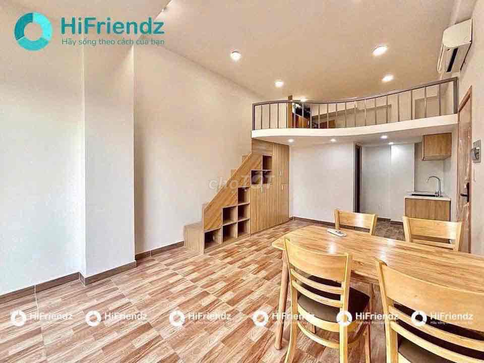 Phòng Duplex có ban công siu xịn ở Dương Quảng Hàm