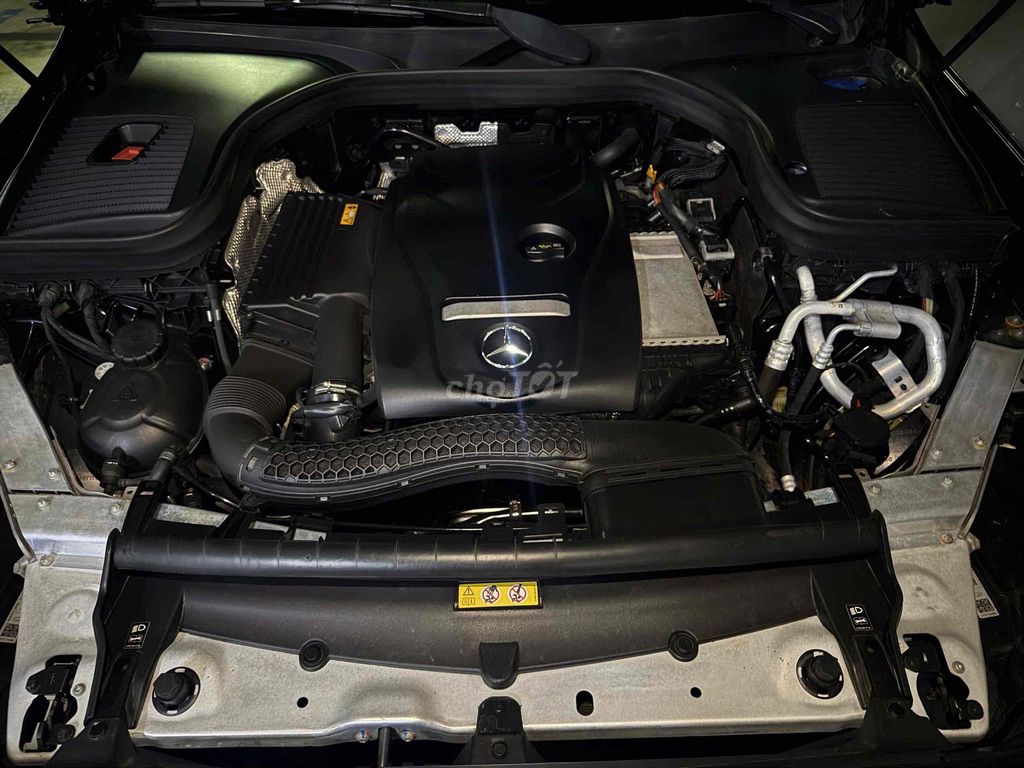 Мерседес-Бенц GLC 300 4MATIC 2019 Черный 7 тыс. км