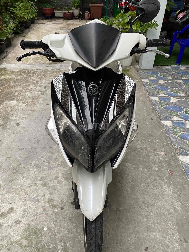 Nouvo 4 bstp đời cao 2011 xe đẹp. Mua bán Xe máy tại Quận 5 Tp Hồ Chí Minh được đăng bởi JM hình 2